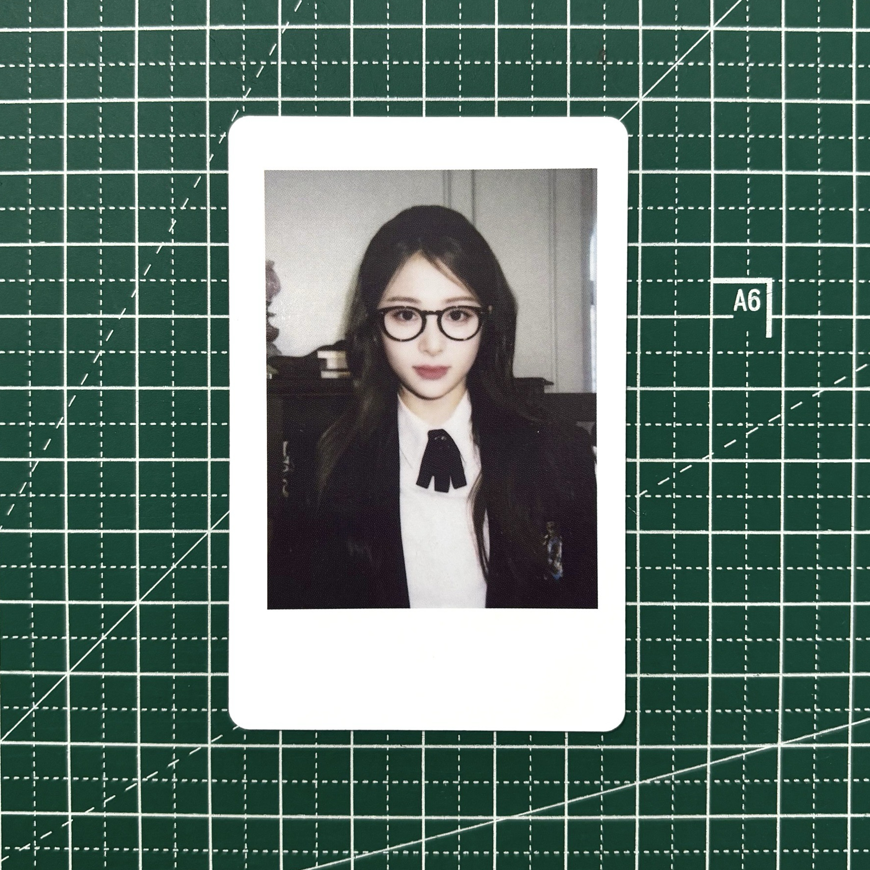 𓊆 好像模範生的許允眞 𓊇