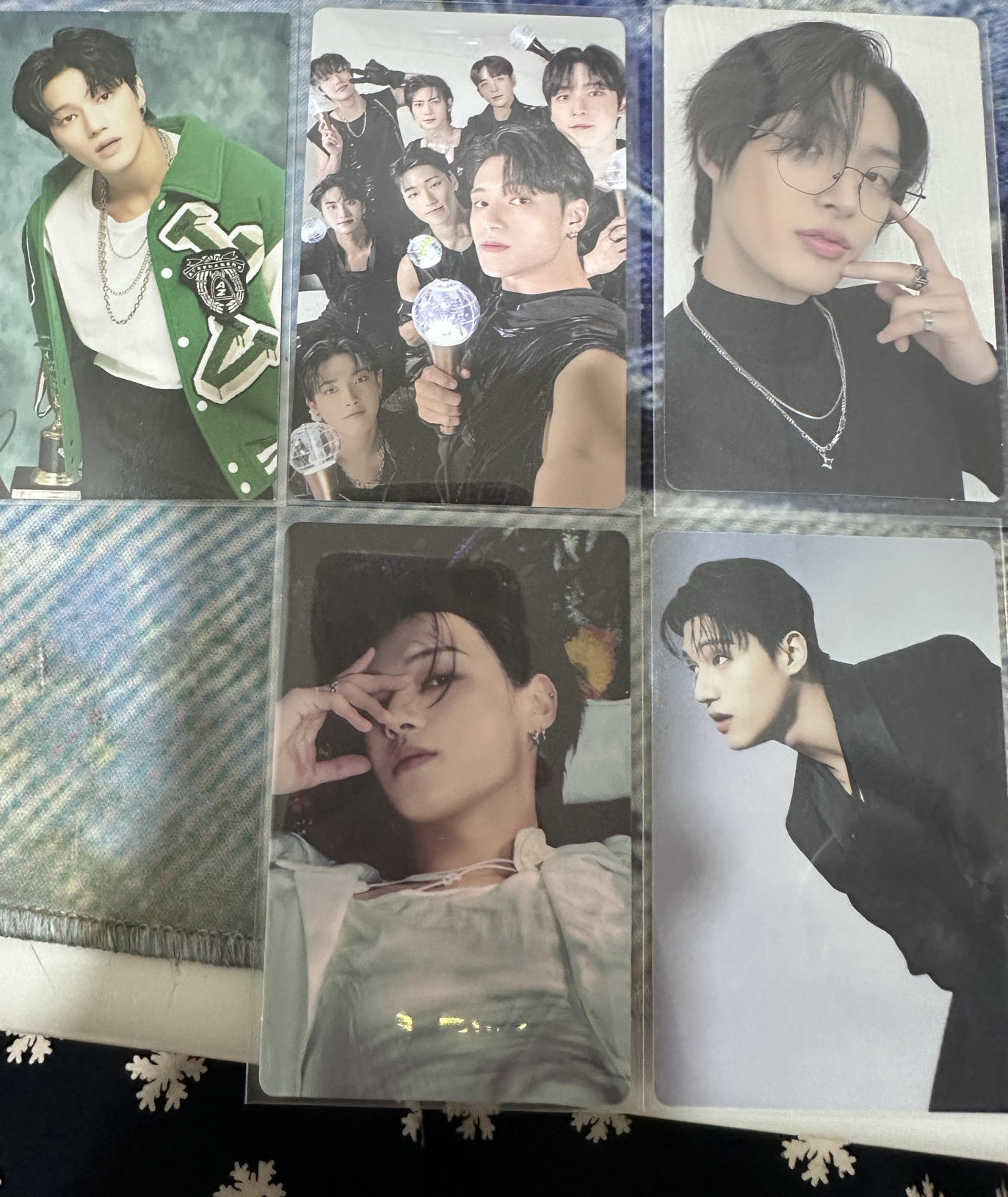 ATEEZ IN YOUR FANTASY 周邊卡=手燈周邊➕鄭友榮➕宋旼琦