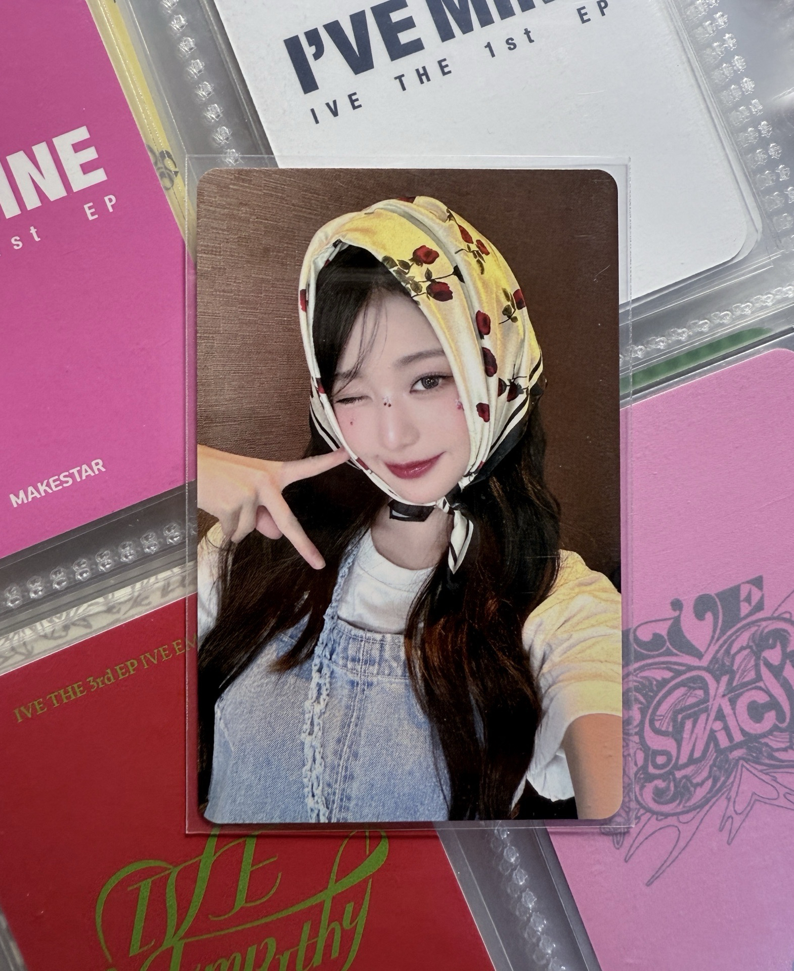 ✴️ [日本場] 電影卡員 稀有頭巾 張員瑛