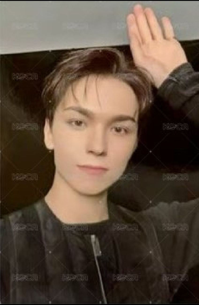 FOLLOW AGAIN 外套 周邊卡 外套卡