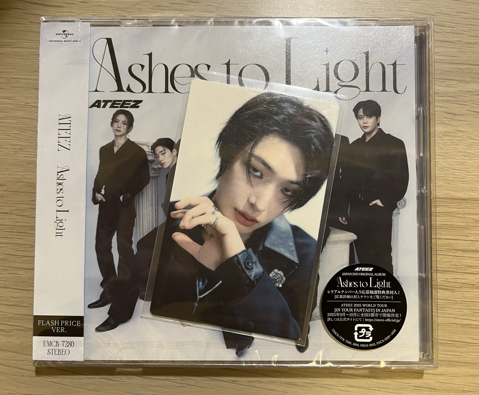Ashes to Light 全新未拆FP盤+通常盤專卡 旼琦