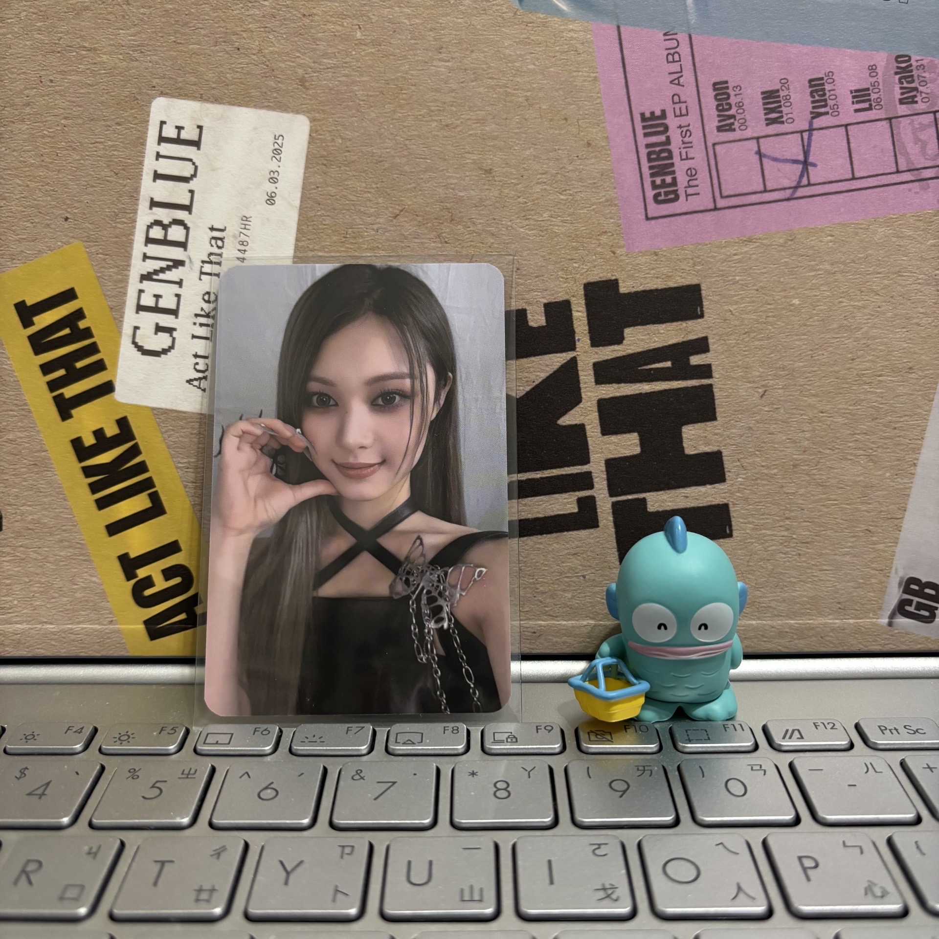 YUAN 媛媛 ACT LIKE THAT 電子專QR卡