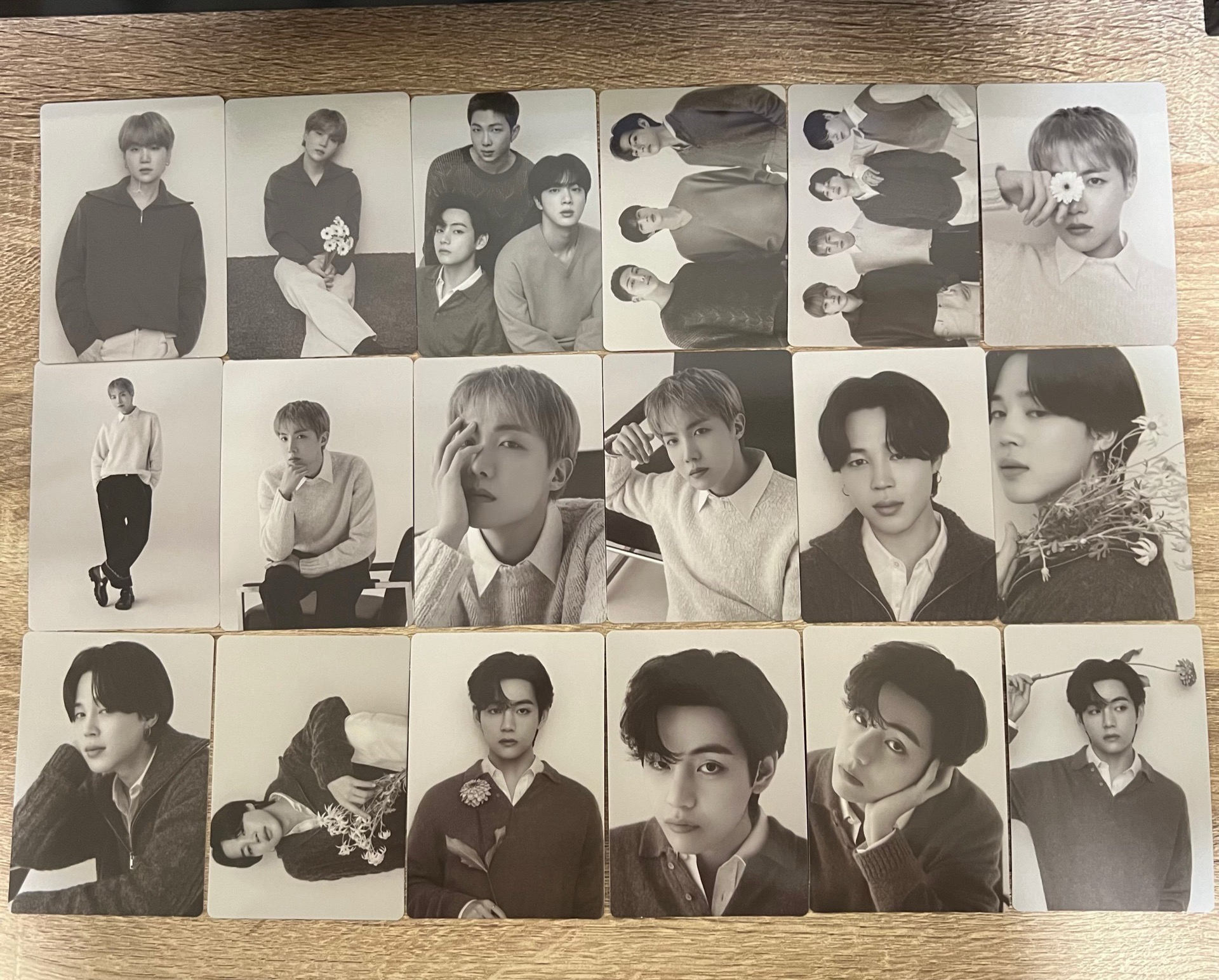 BTS 防彈少年團 快閃店 Monochrome 隨機小卡