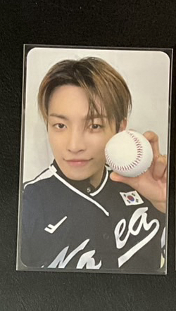 中拉米本尊玩球