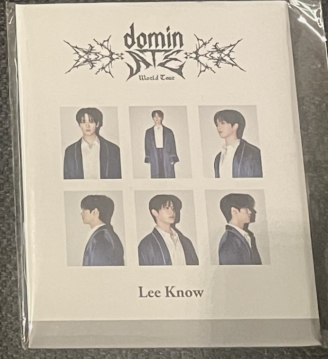 旻浴袍卡一套全新未拆