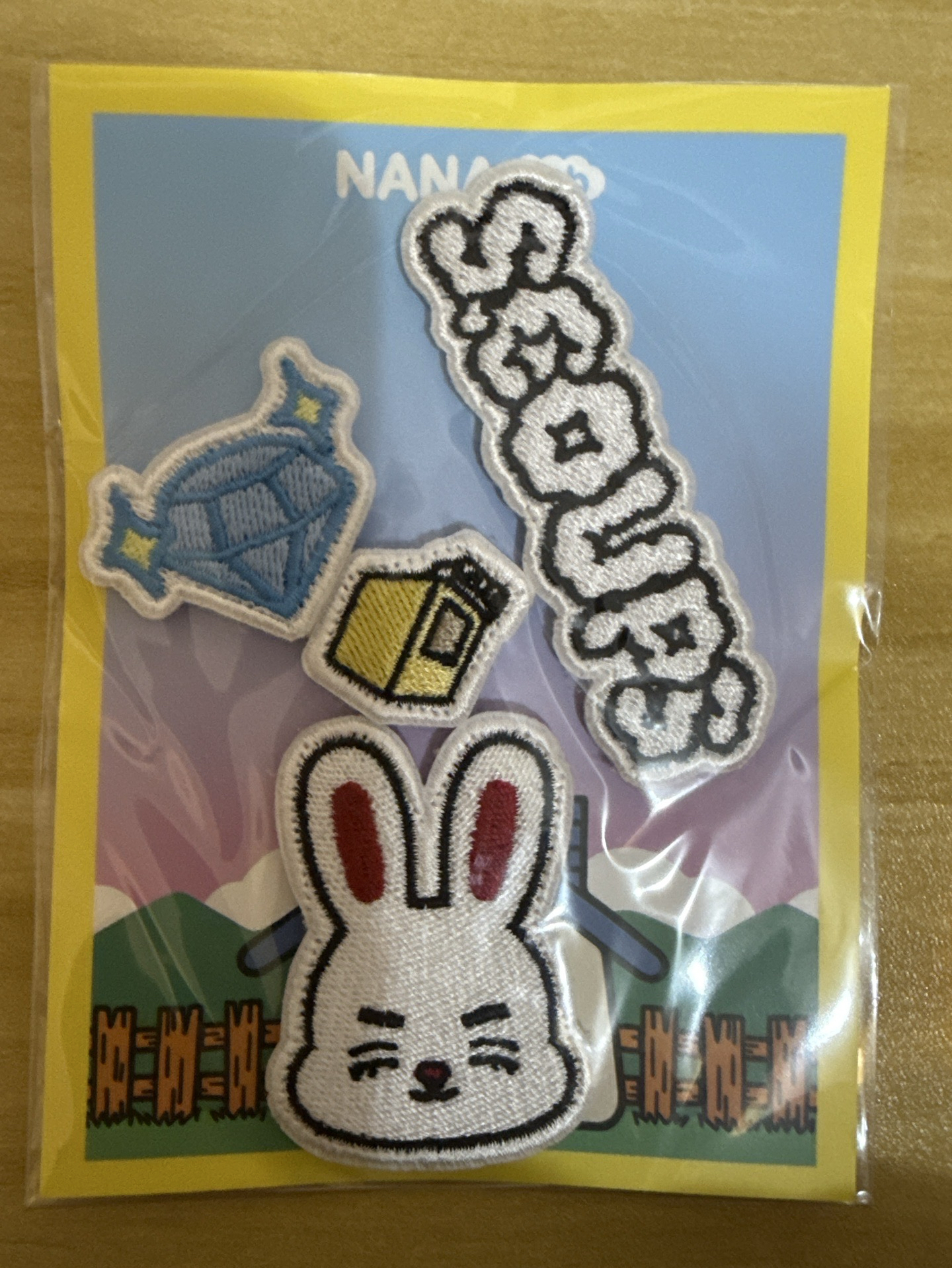 NANA BNB 別針襟章 魔鬼氈布章