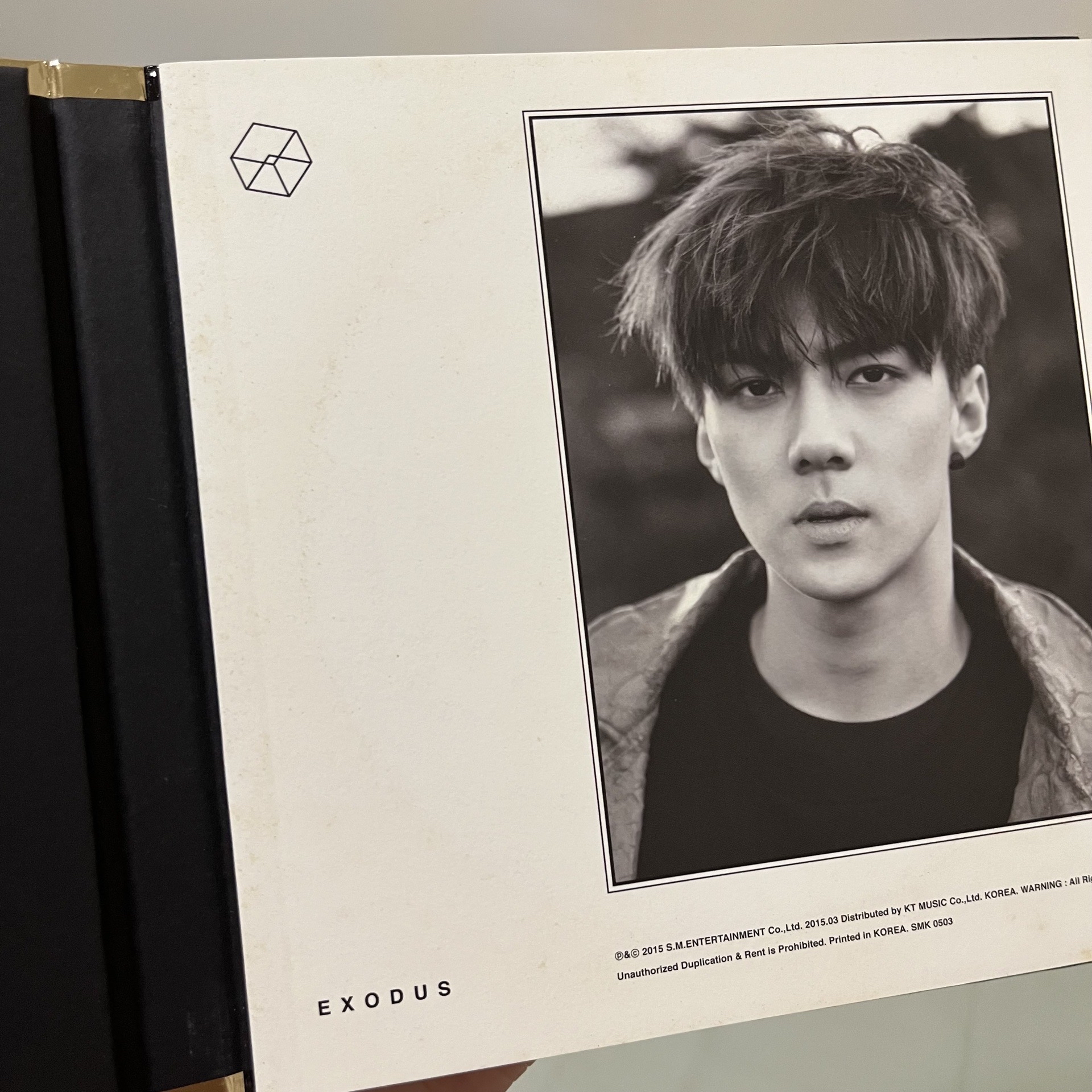 【兩張合售】EXO The 2nd REPACKAGE Album [LOVE ME RIGHT]／EXODUS