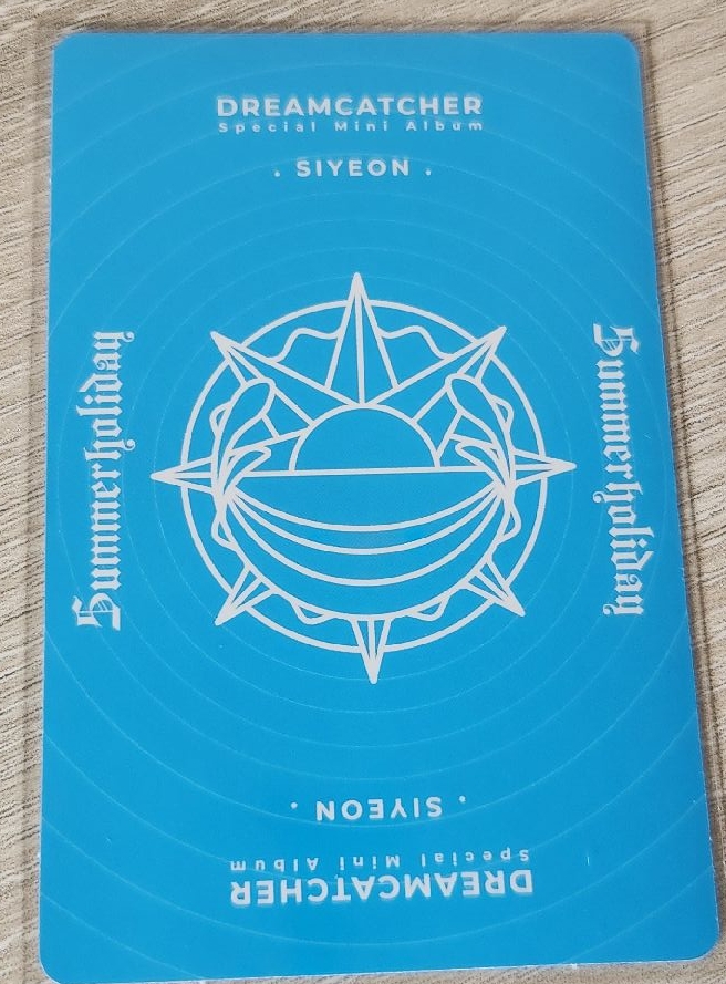 Dreamcatcher-夏日專卡 Siyeon 