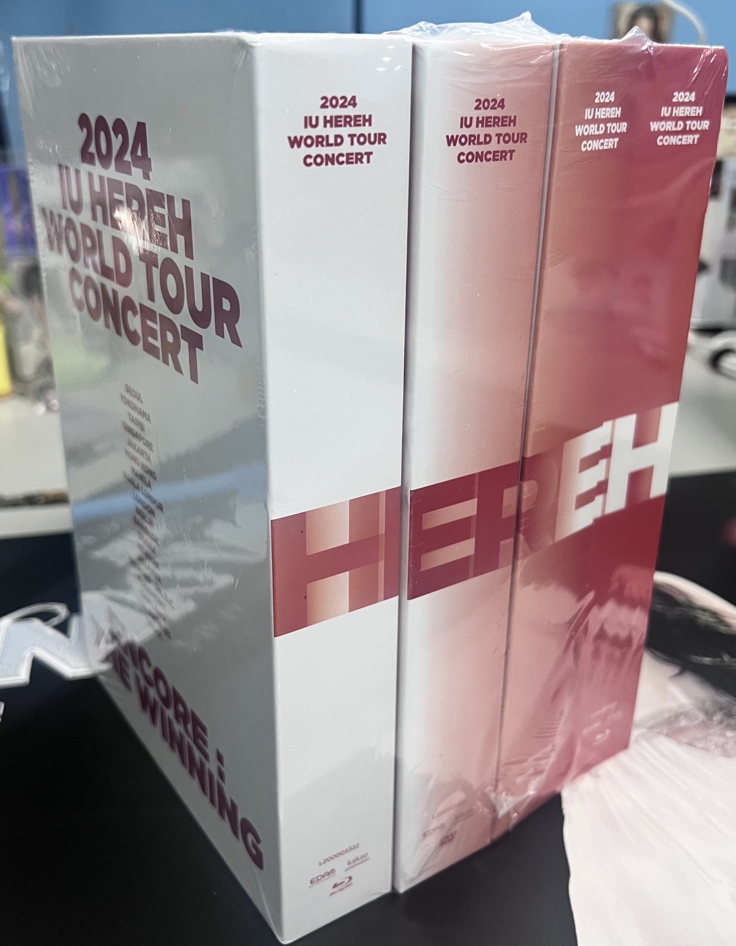 2024 世巡演唱會_藍光+DVD