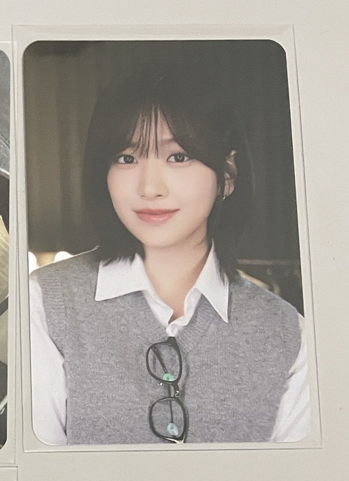 FM MAGAZINE 隨機卡安俞真