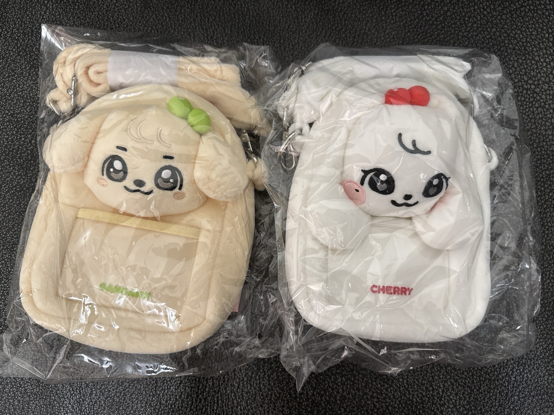 minive school PVC側背娃包 安員