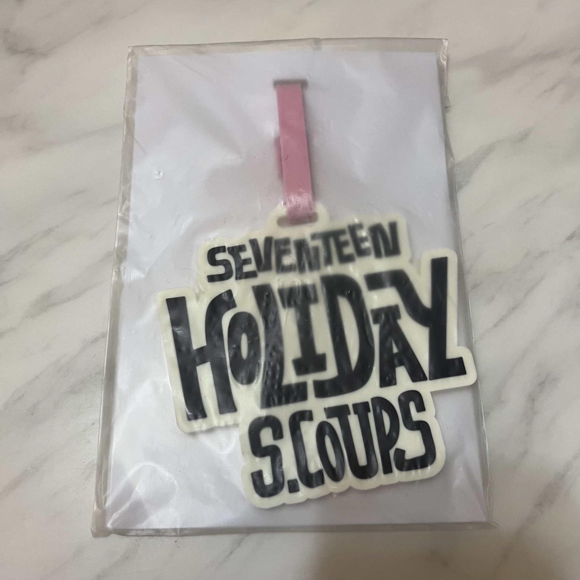 Holiday 崔勝哲 行李吊牌