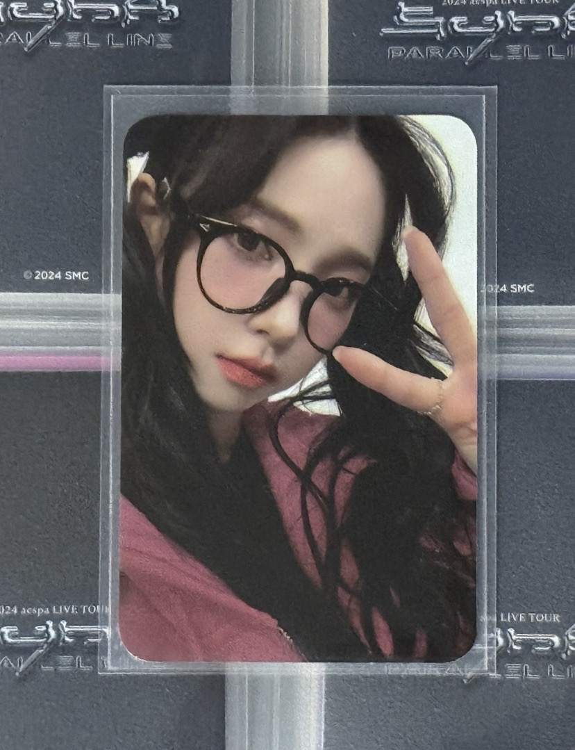 aespa 二巡安可場周外套 單卡 KARINA