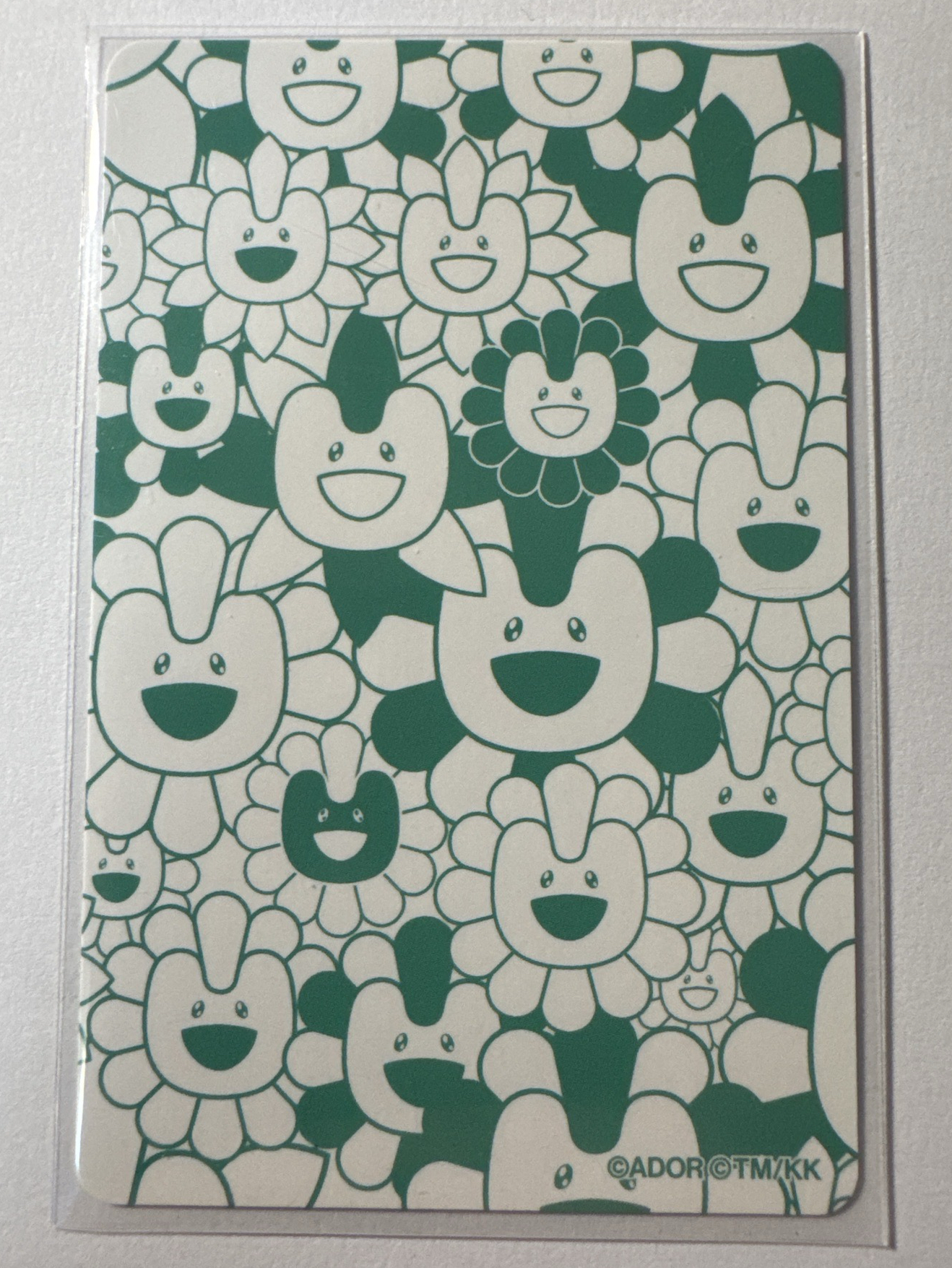 NewJeans Haerin 快閃店卡包小卡