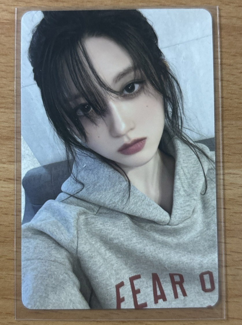 IVE EMPATHY 專輯卡 And Us ver.秋天