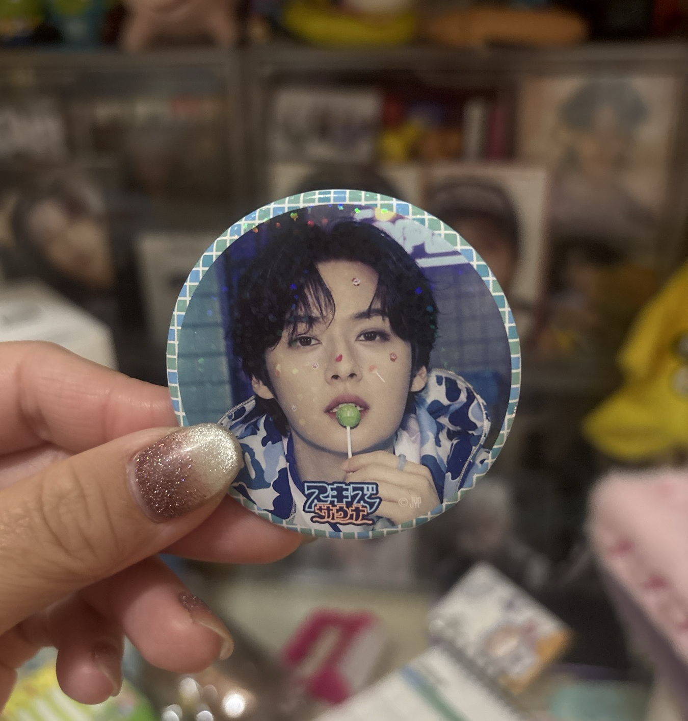 日周 快閃桑拿徽章旻