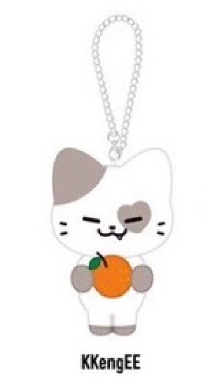 ITZY夏日快閃 志娃