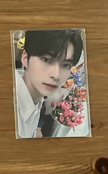 ZB1 韓彬 迷一 OY 特典 拿花