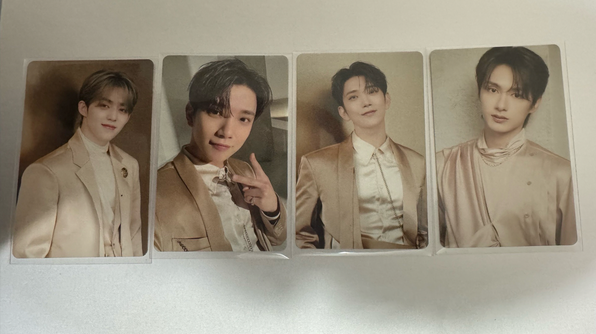 RIGHT HERE 隨機卡（有標示💎皆可當綁）