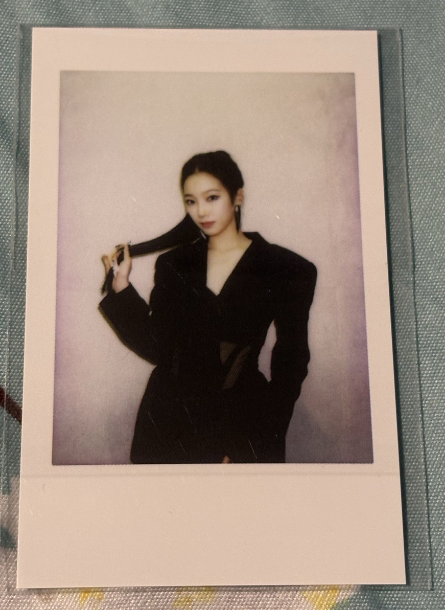 中村一葉 滿額卡 Le sserafim