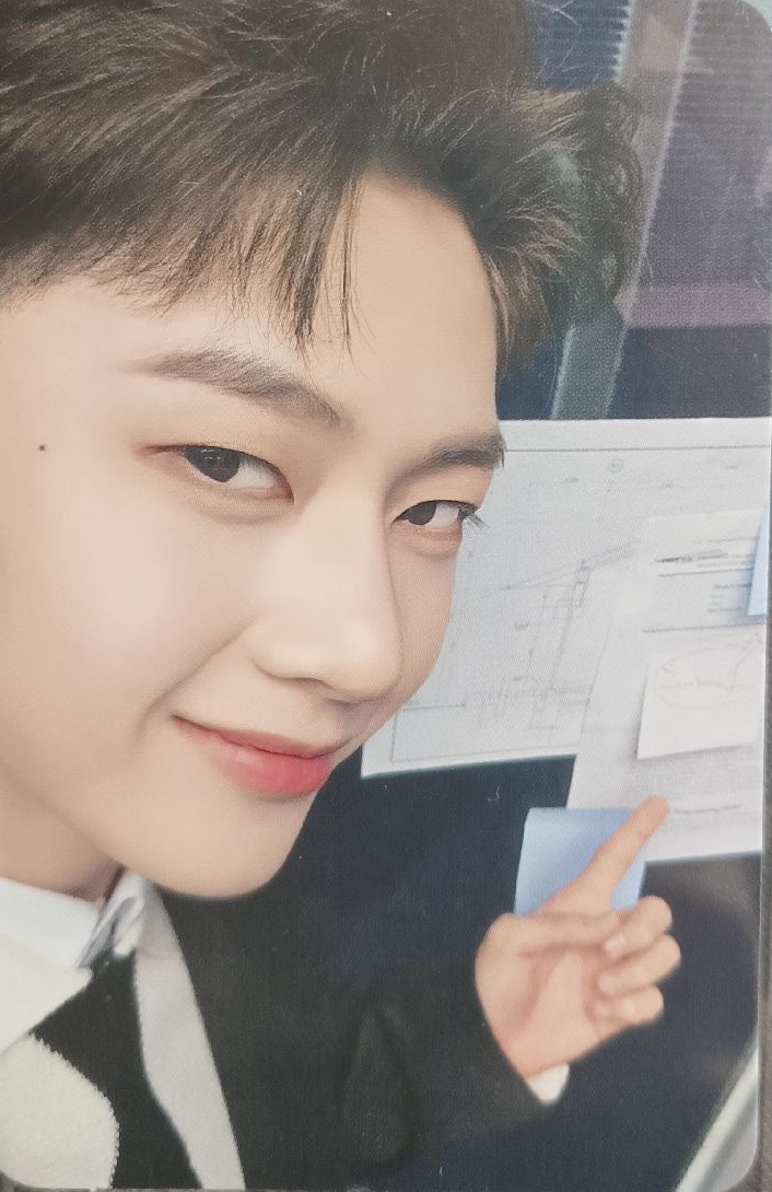 迷三電子專卡修（西裝）