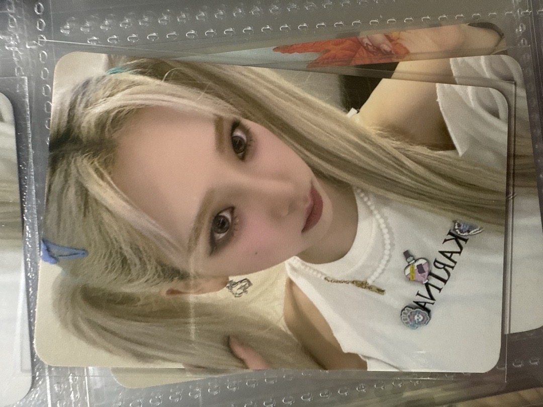 aespa Karina el幸運卡 雙馬尾柚
