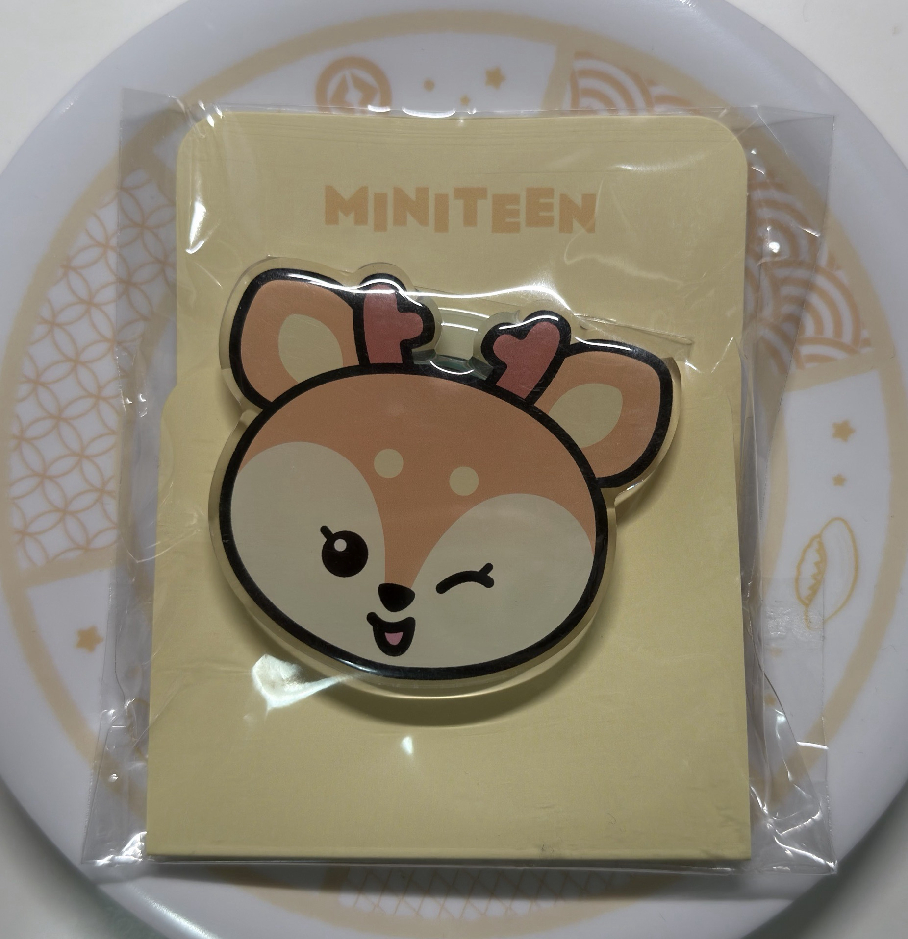 SEVENTEEN MINITEEN 手機支架