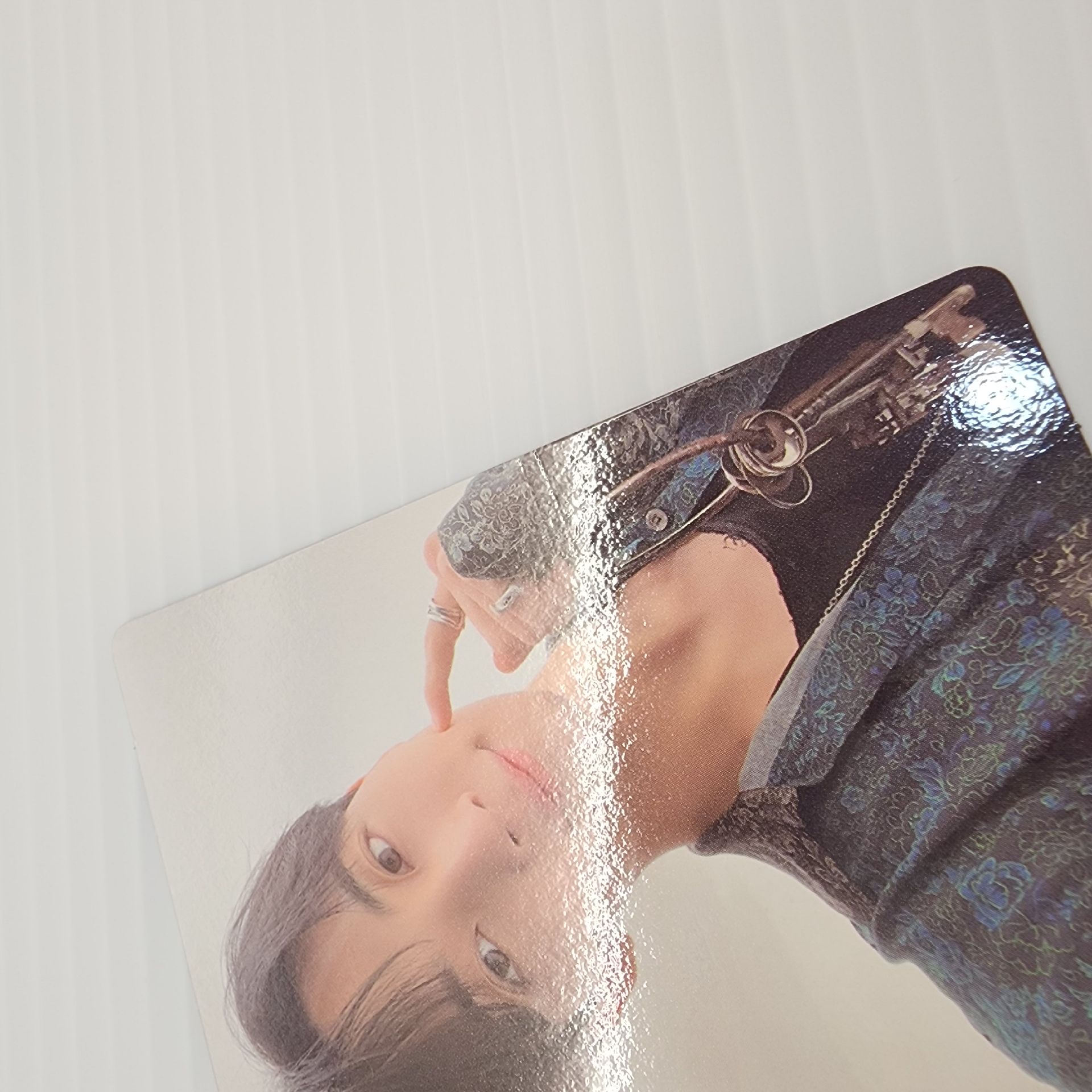 下排左3 微橫線2條 