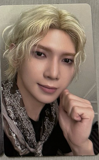 七週年隨機卡包尚握拳