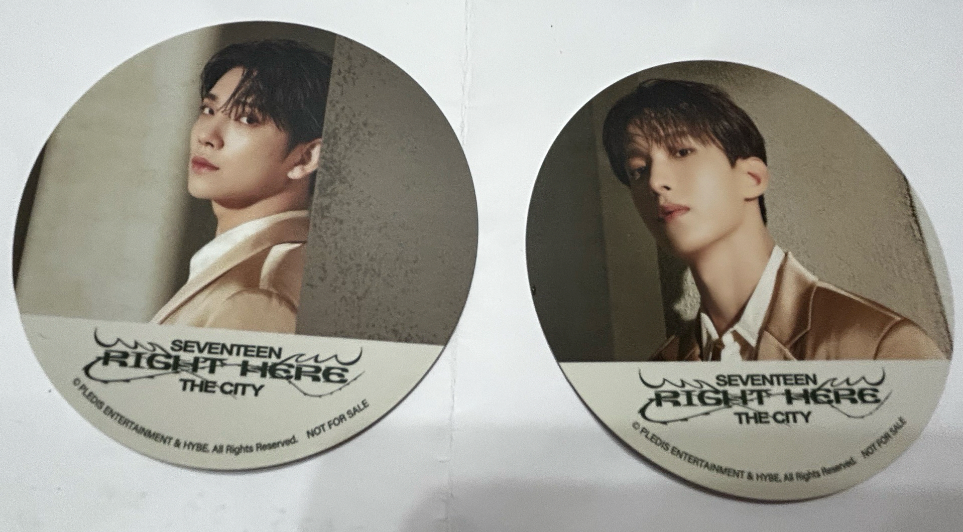 Right here 日巡杯墊 （牙刷）