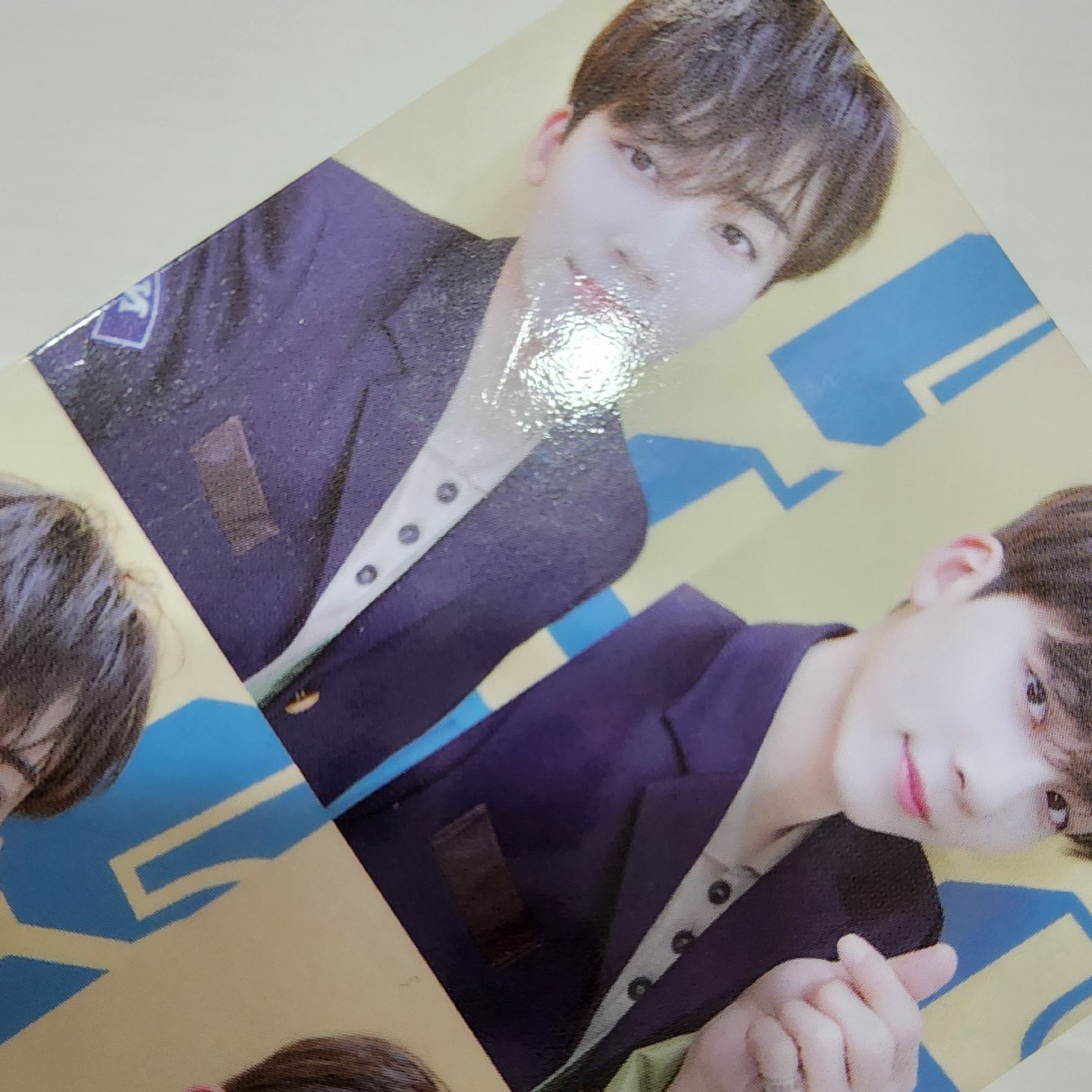 左下2張 四宮格微壓痕及痕跡💛