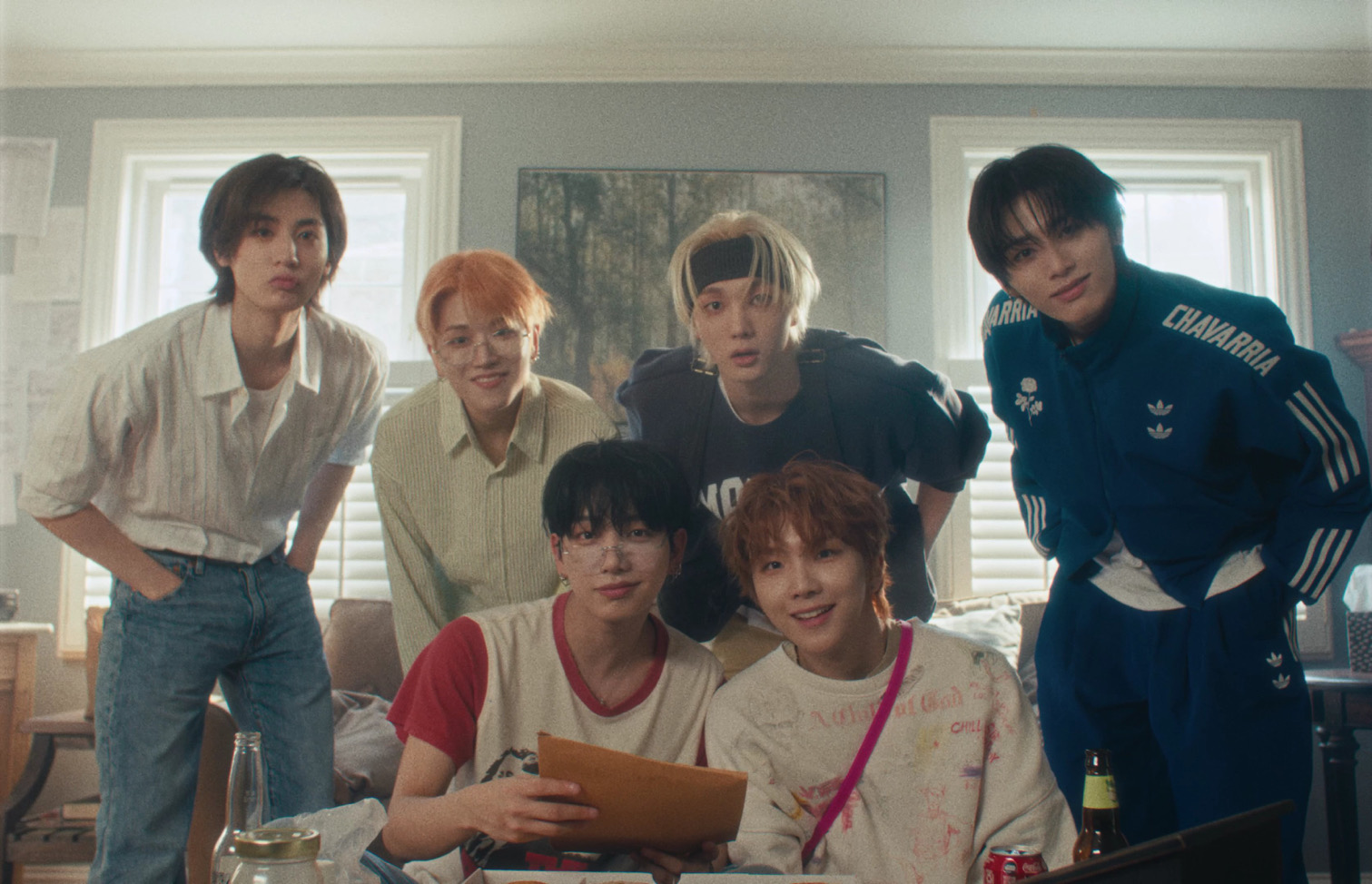 🐟漢東旼的膝蓋窩