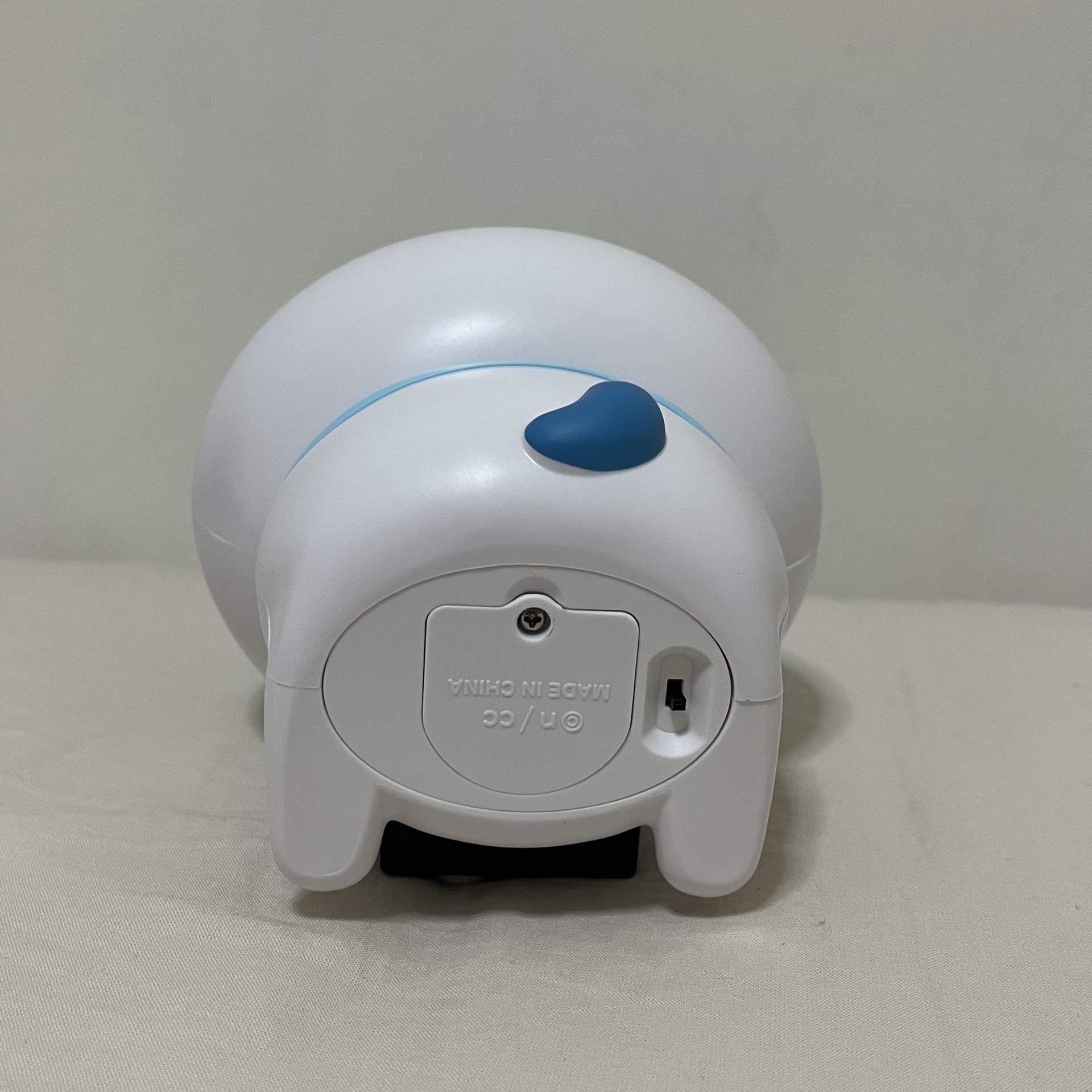 吉伊卡哇 Chiikawa ちいかわ 小八投影燈(ˊo̴̶̷̤ ˑ̫ o̴̶̷̤ˋ)