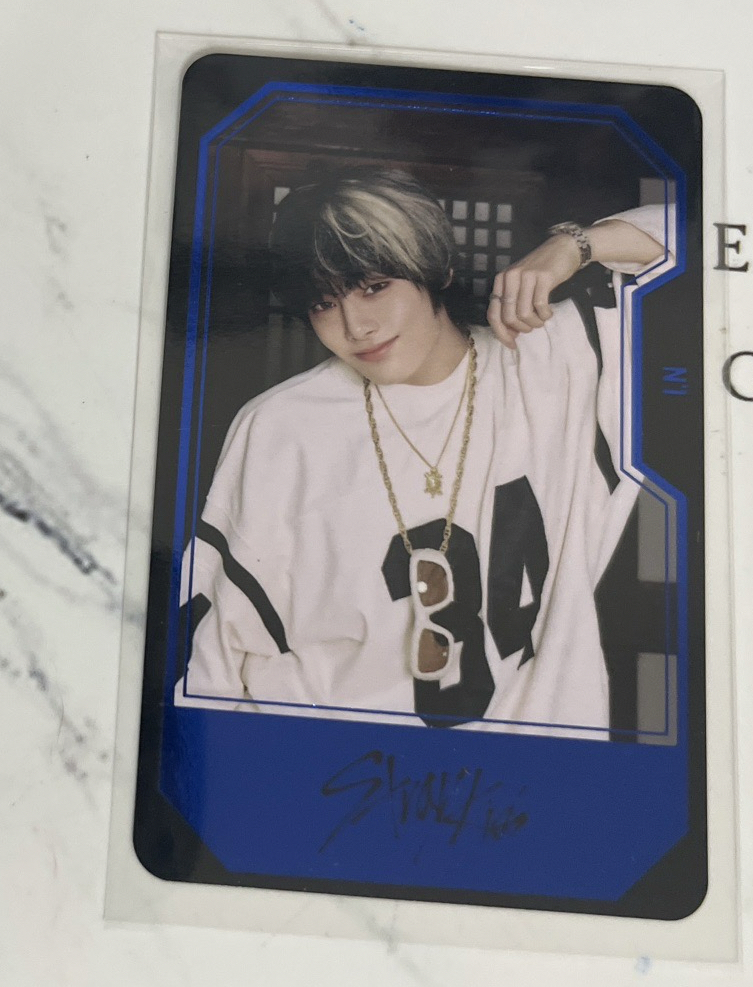 合HOP限量專卡A版寅