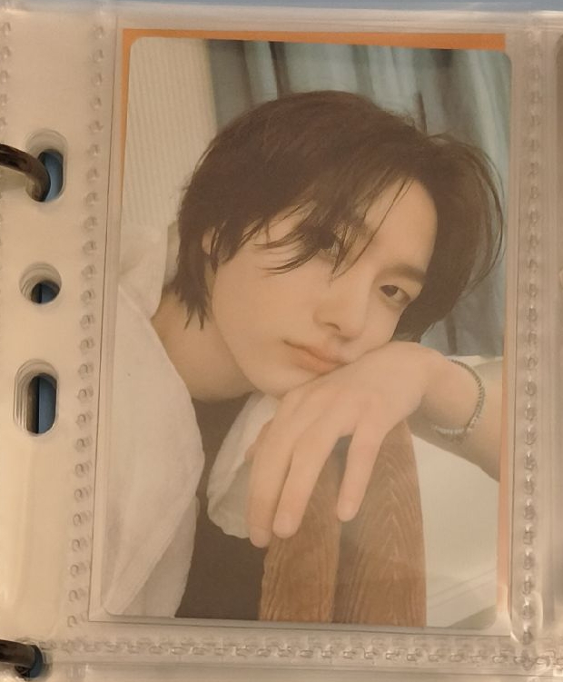 WHO! 專輯卡 Who ver.B 1