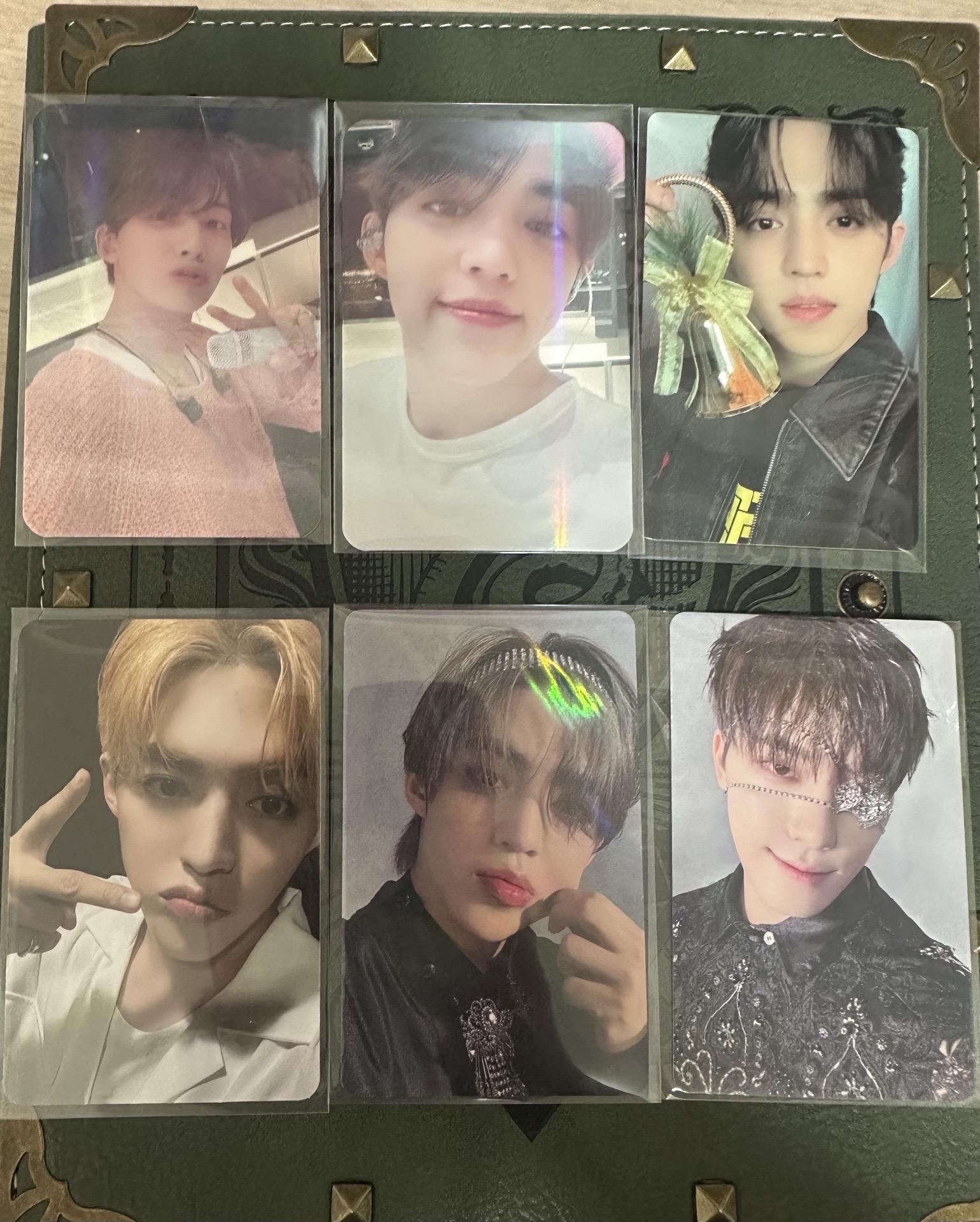 MINI9 yzy聖誕中文卡背+正規四台閃