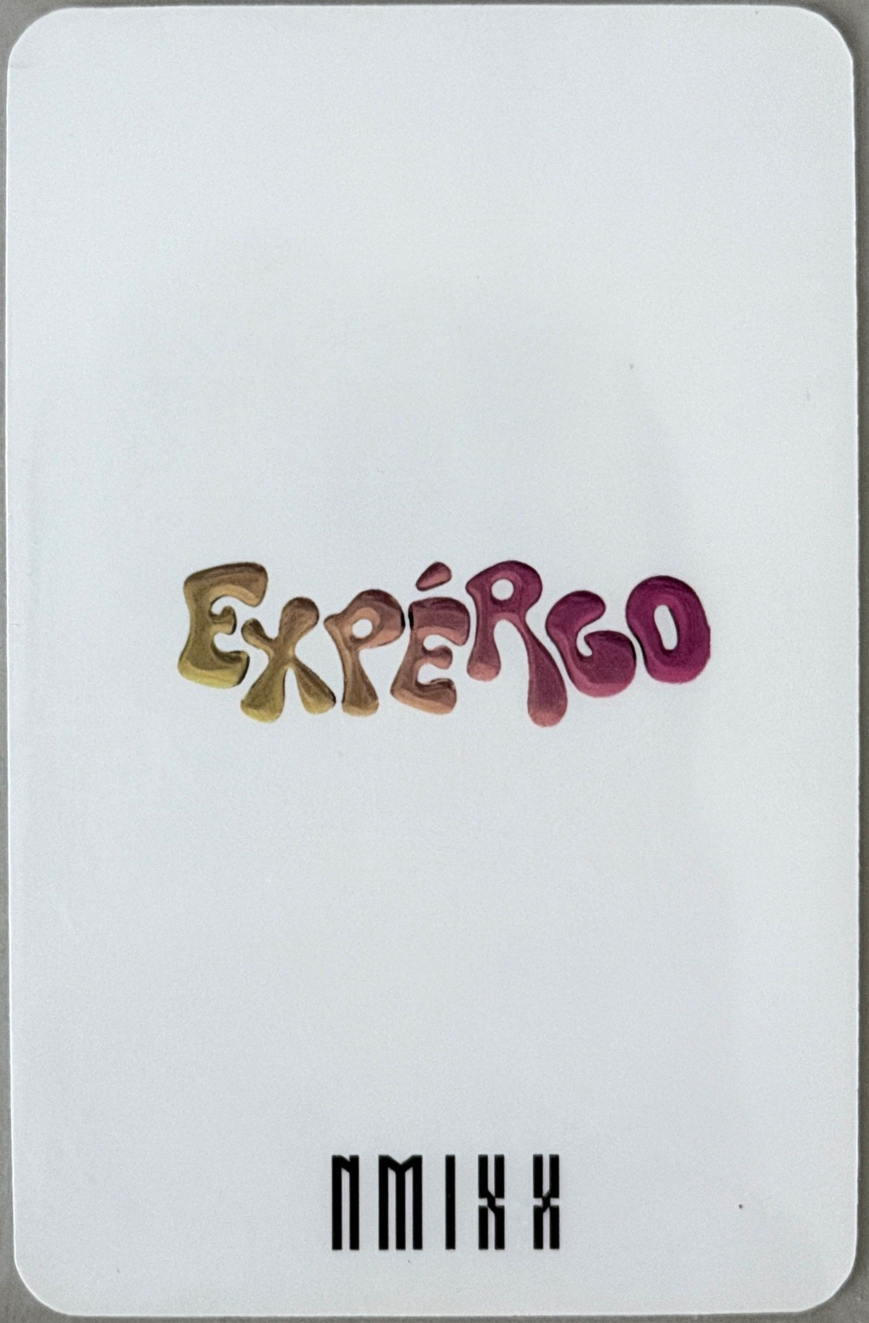 NMIXX JIWOO MP 白貓友