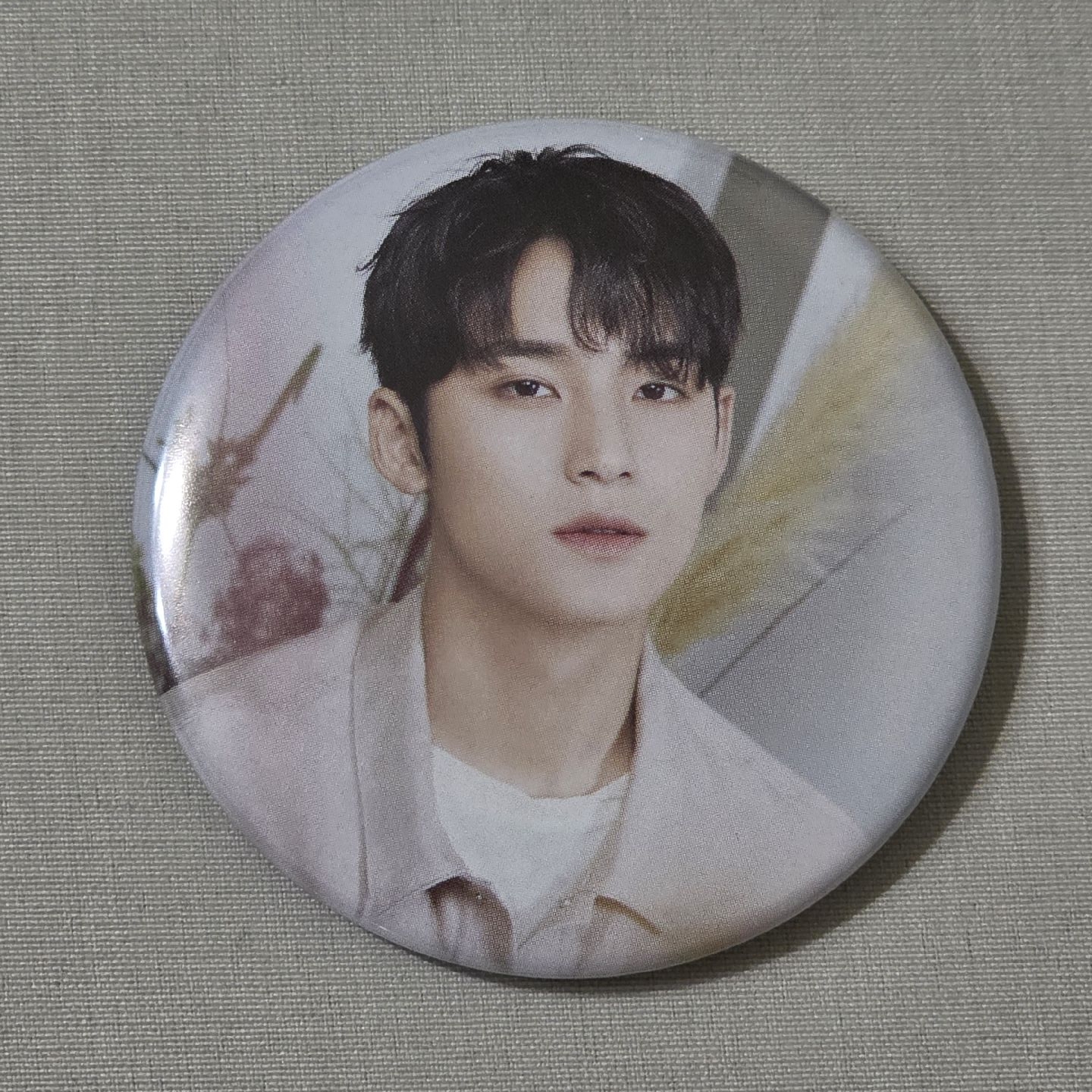 24咖啡廳徽章 奎