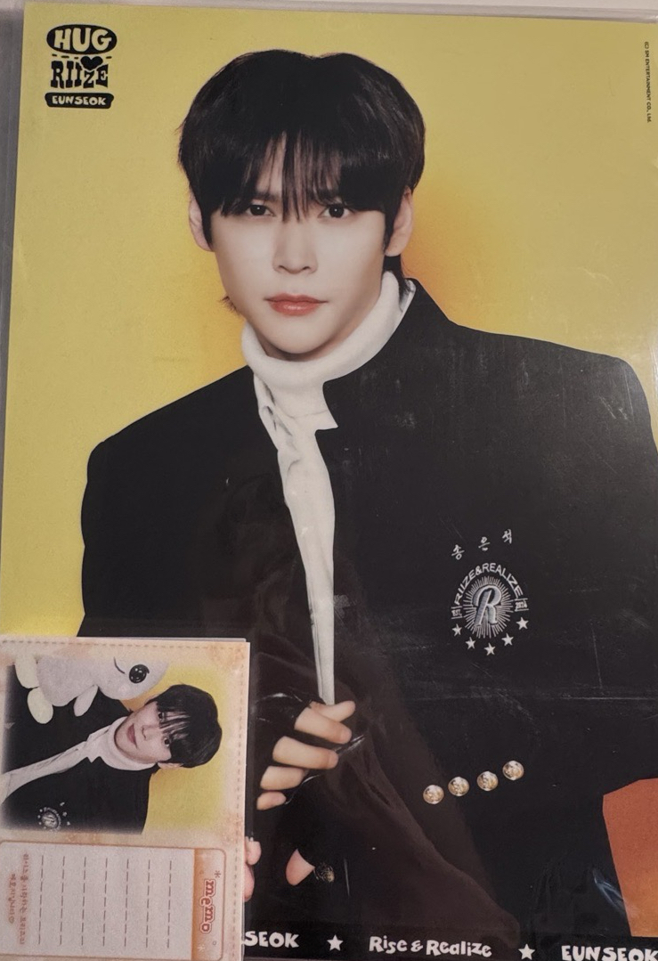 HUG文具/硬卡海報/紙本海報 3件一組