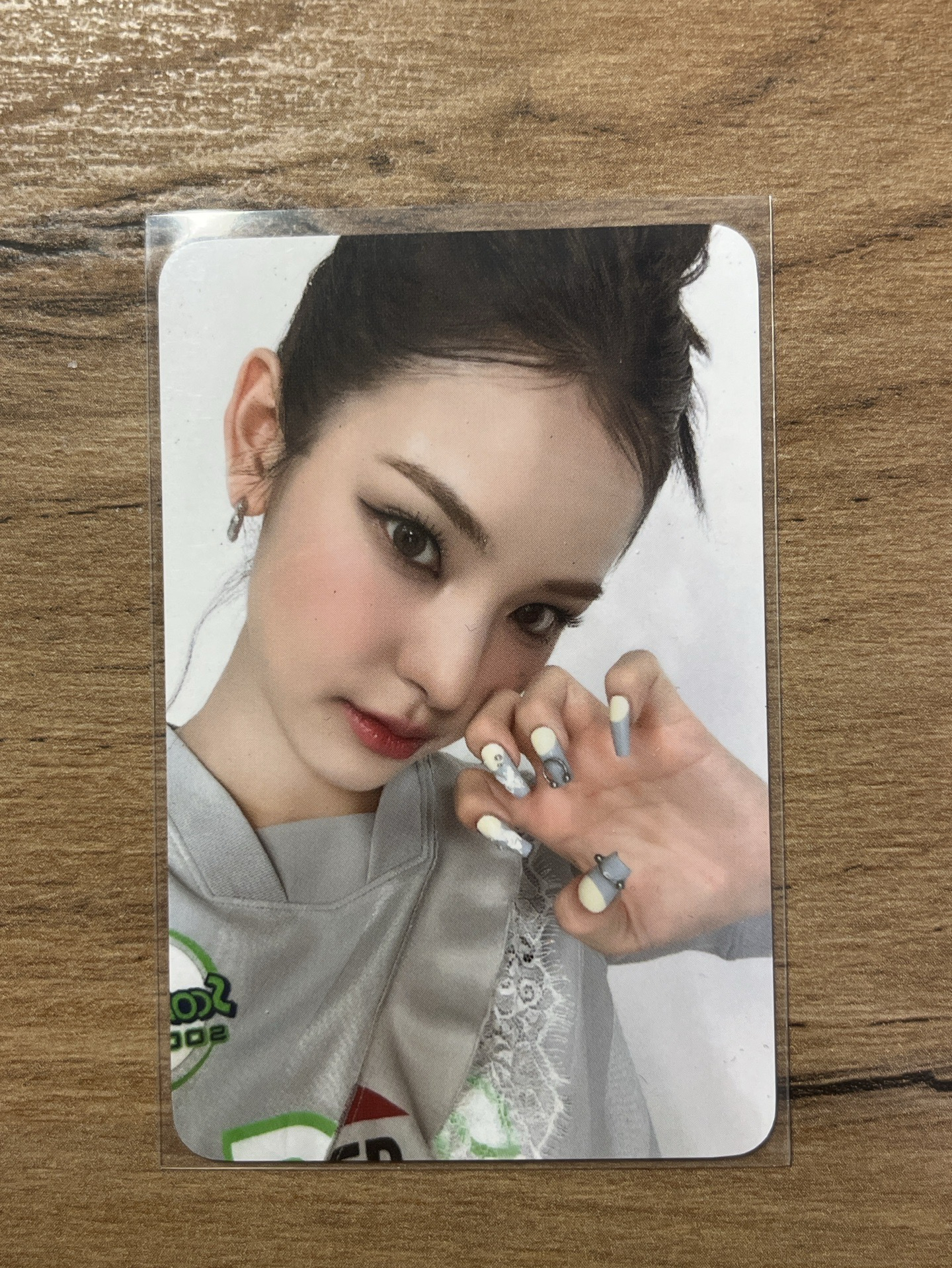 izna wm mai 麥 富岡茉衣