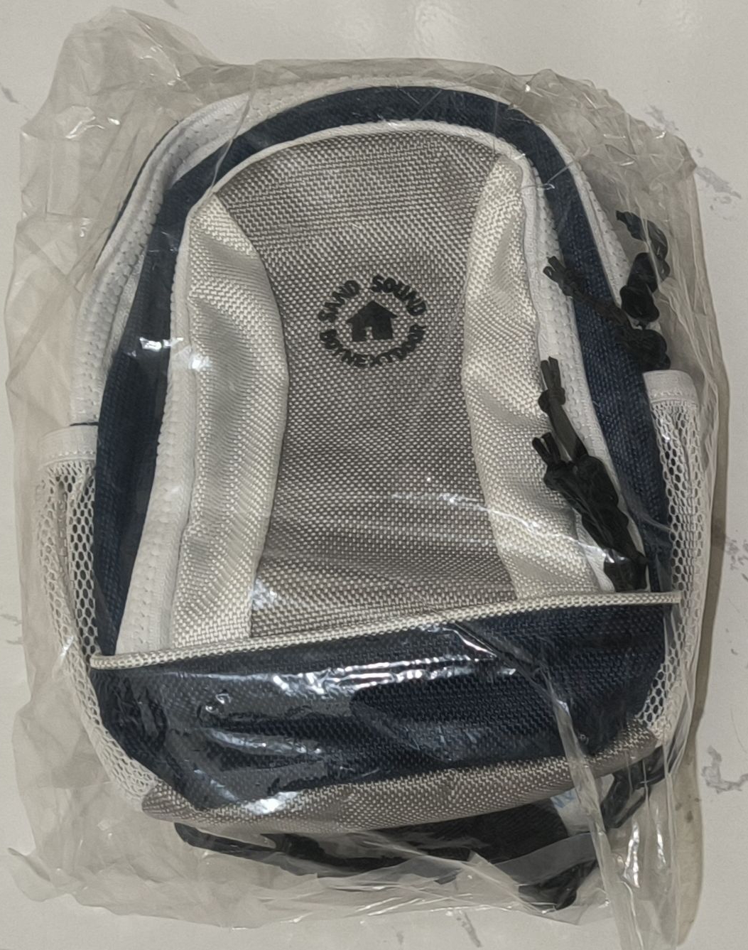 BOYNEXTDOOR X SANDSOUND聯名款海軍藍後背包