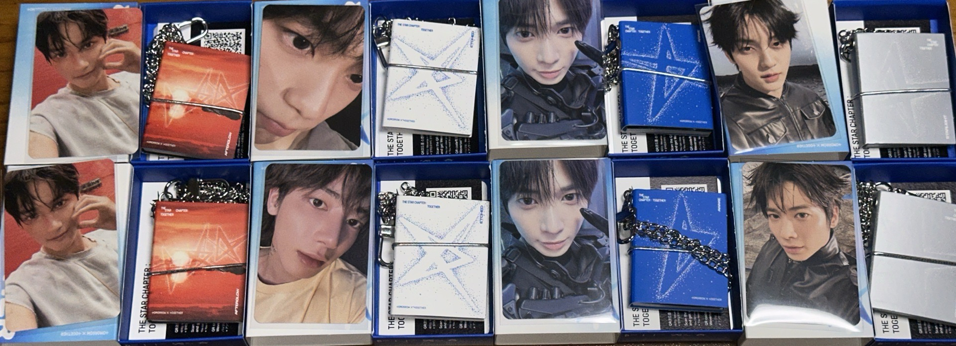 TXT 正四 mini book keyring 迷你書 全專