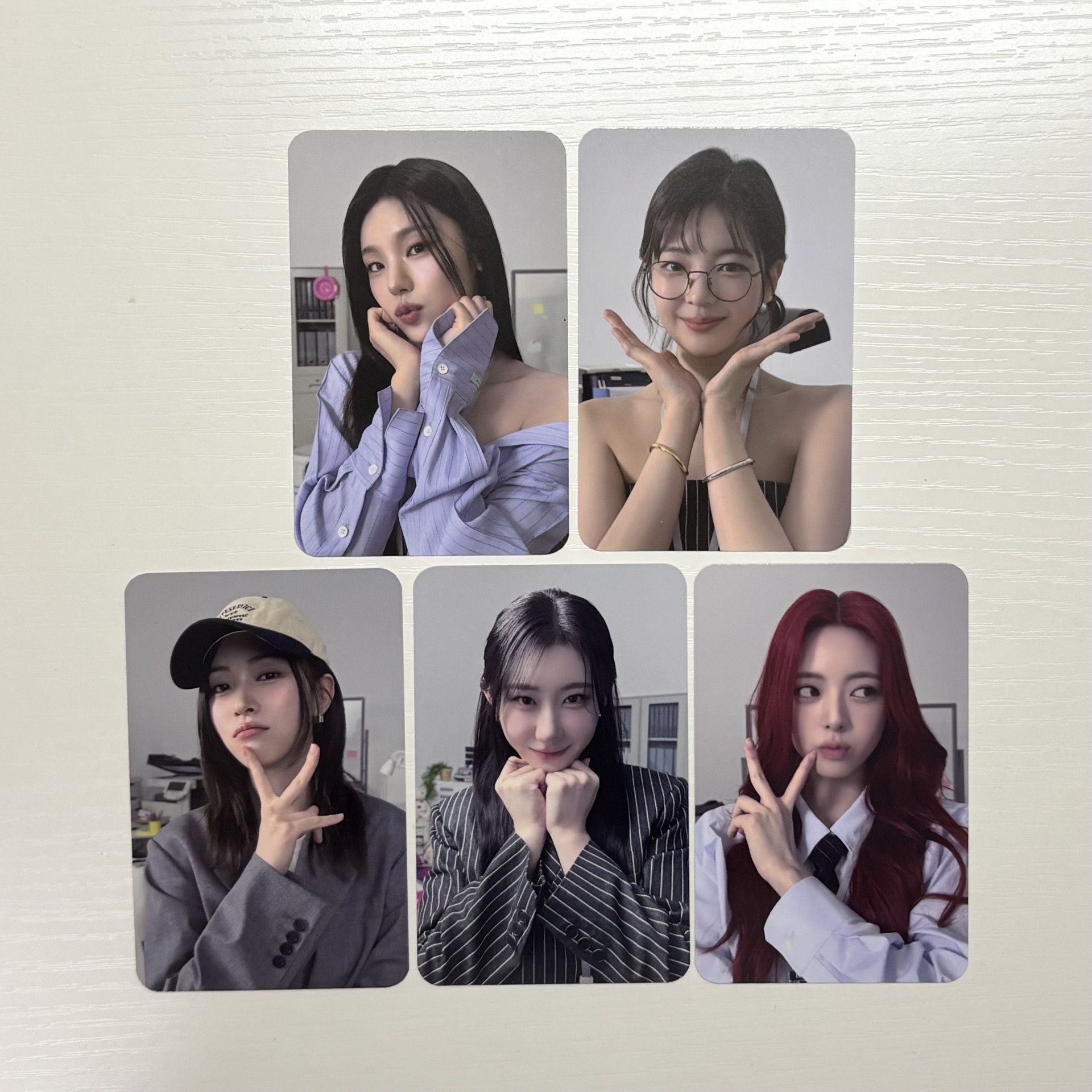 ITZY 2025年曆 FP特典｜整套不拆｜被跑單 便宜釋出