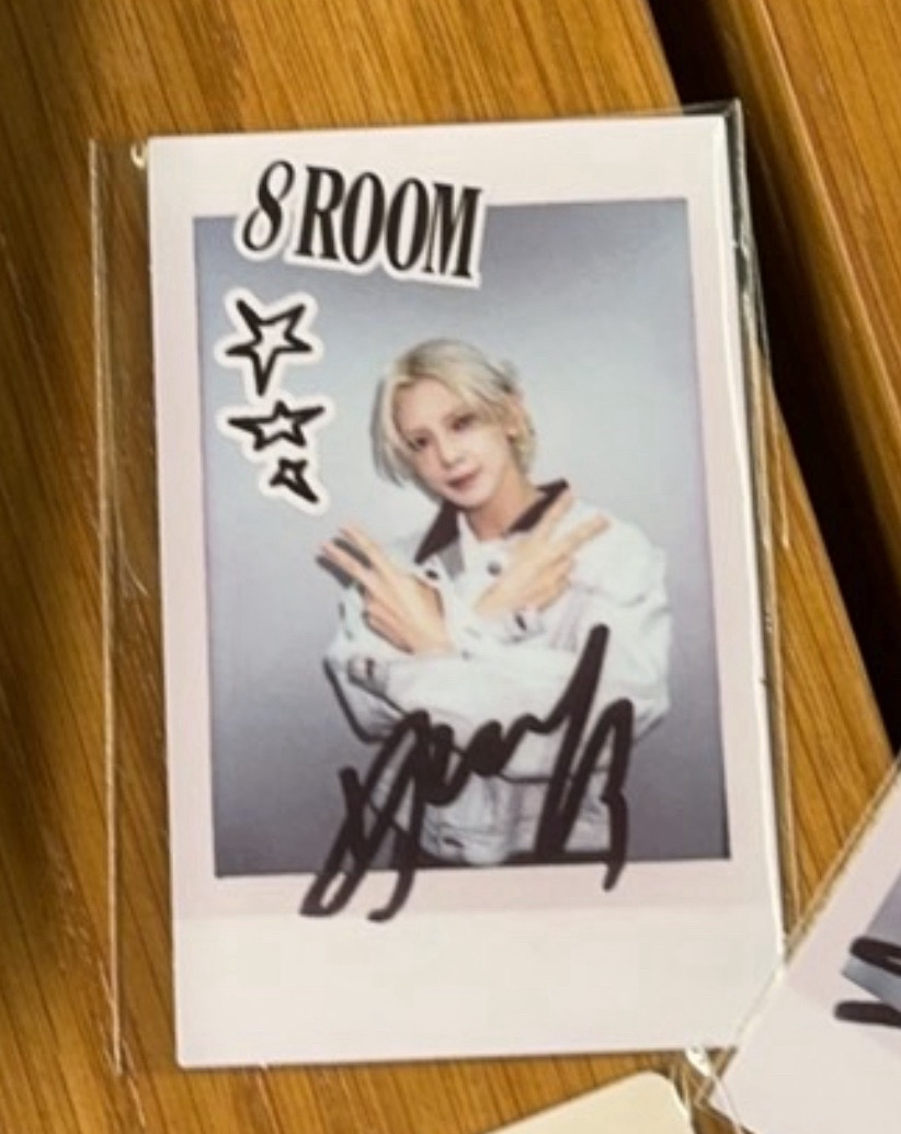 ATEEZ｜姜呂尚 7週年快閃店 5萬滿額卡 印簽拍立得 比✌🏻款