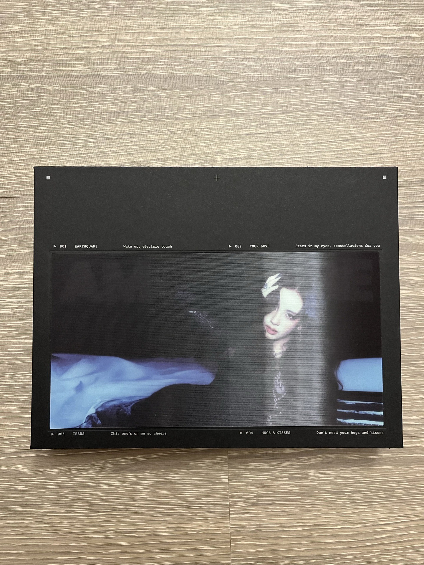 Jisoo Amortage黑版空專含鑰匙圈