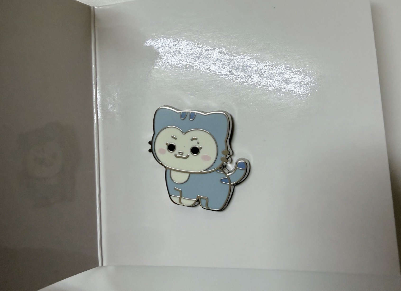 留 四腳