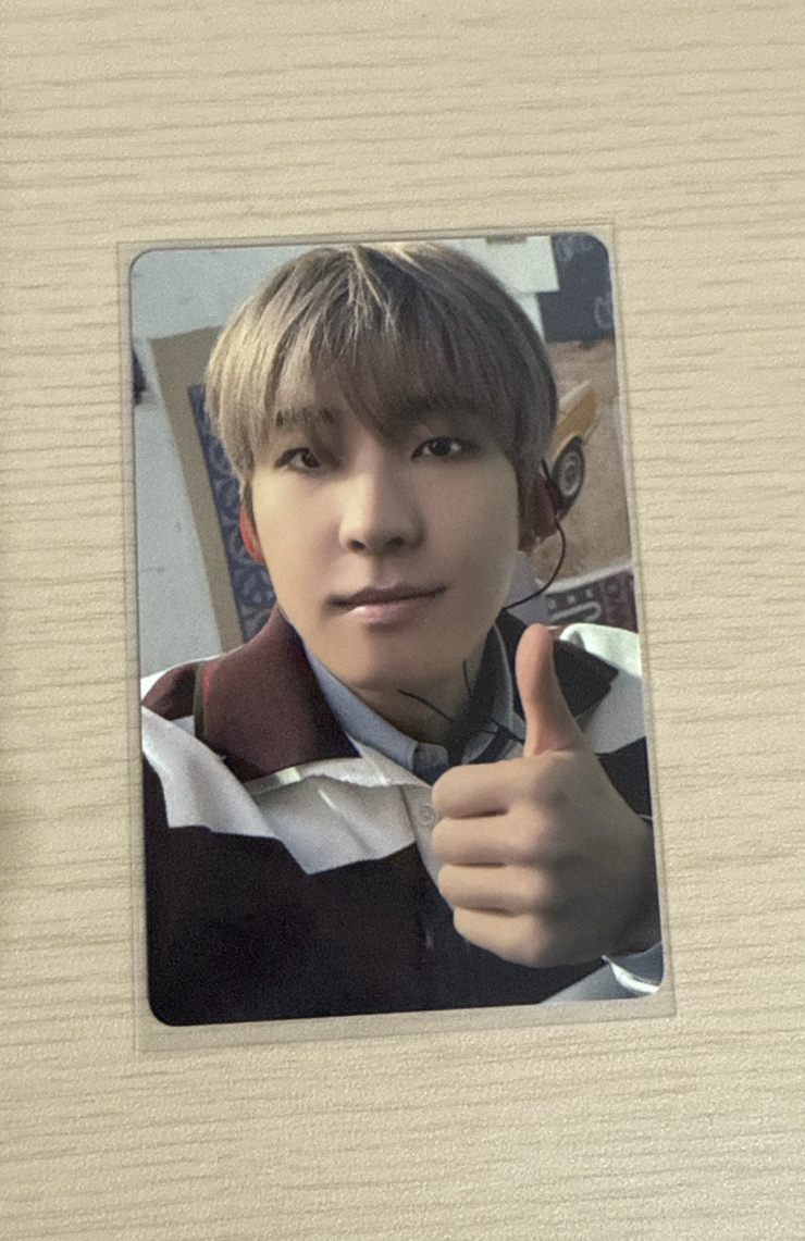 D社雜誌卡 圓佑