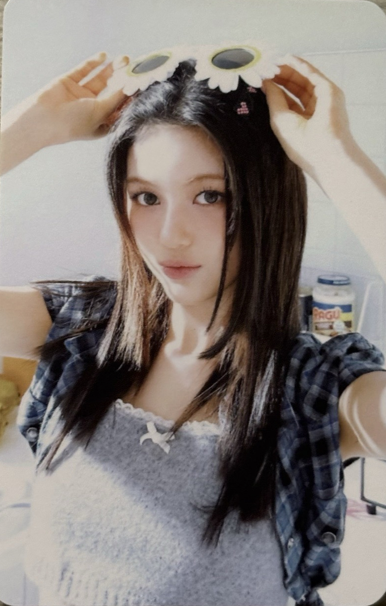 NewJeans 2024 年曆 年曆卡 