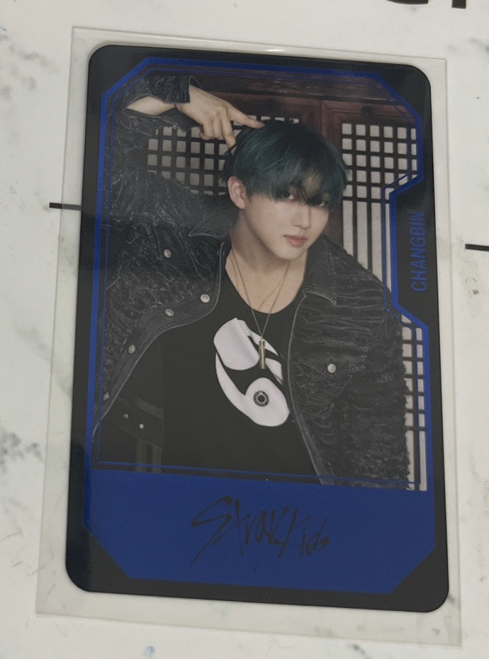 合HOP限量專卡A版彬