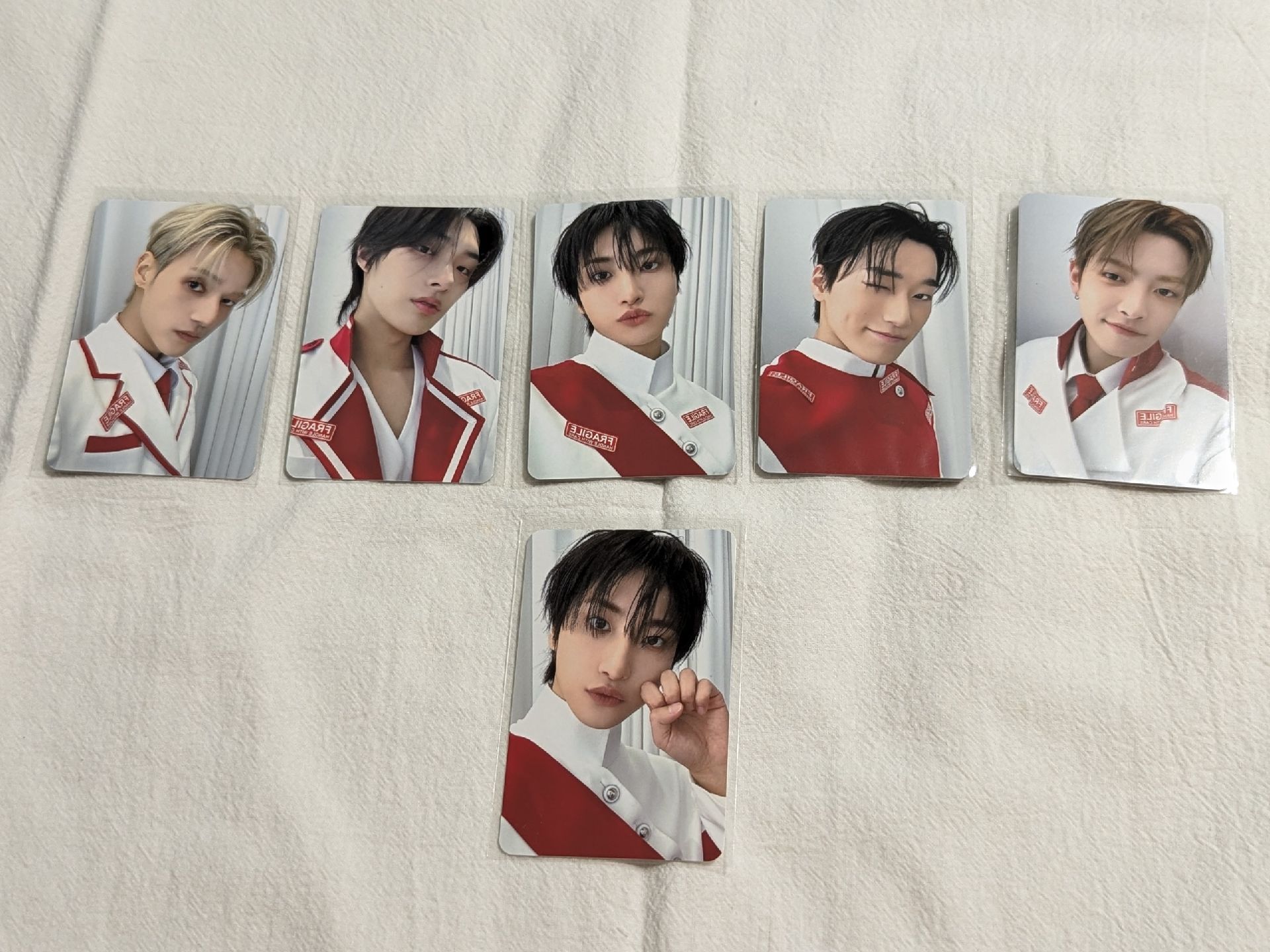 ATEEZ 呼叫快閃店 滿額卡